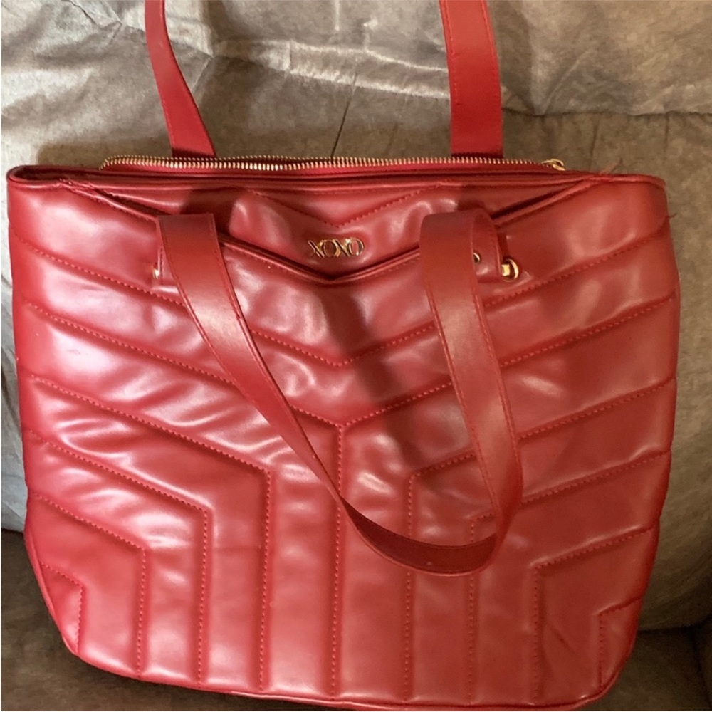 ♥️XOXO RED PUFFER SATCHEL/TOTE BAG - Picture 2 of 5